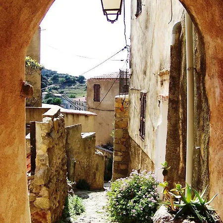 Saint Cyprien Apartment *