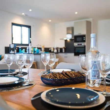 Saint Cyprien * بورتو فيكشْيو